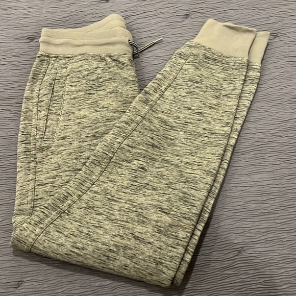 Boy H&M sweatpants size 16 new no tags - Picture 5 of 5